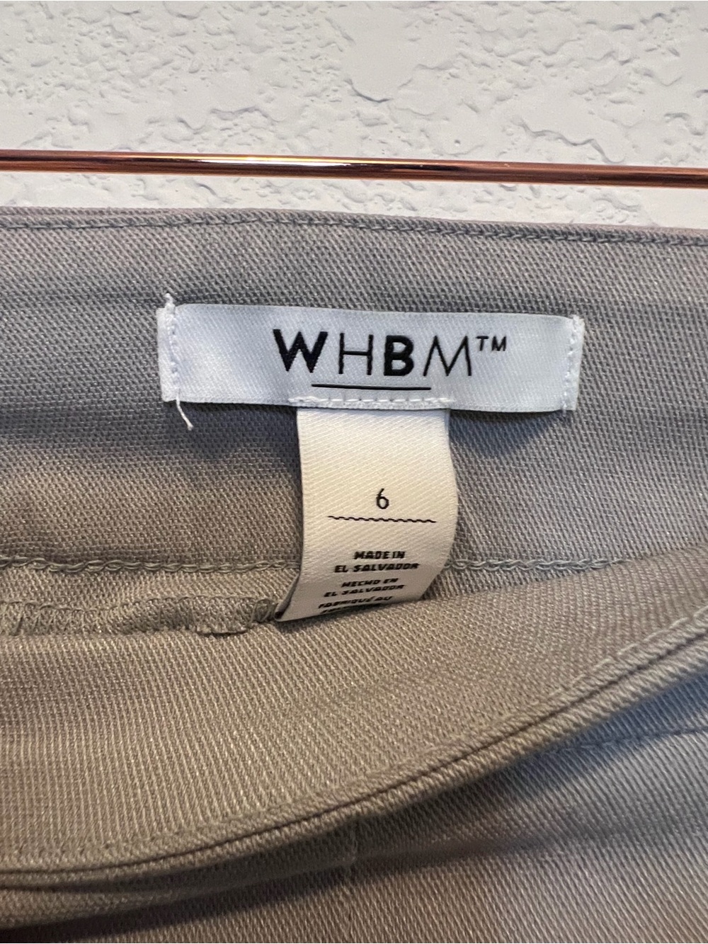 White House Black Market Women's Ankle & Cropped Pants in Light Gray